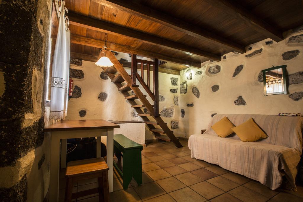 Casa Rural De Piedra ฟรอนเตรา ภายนอก รูปภาพ